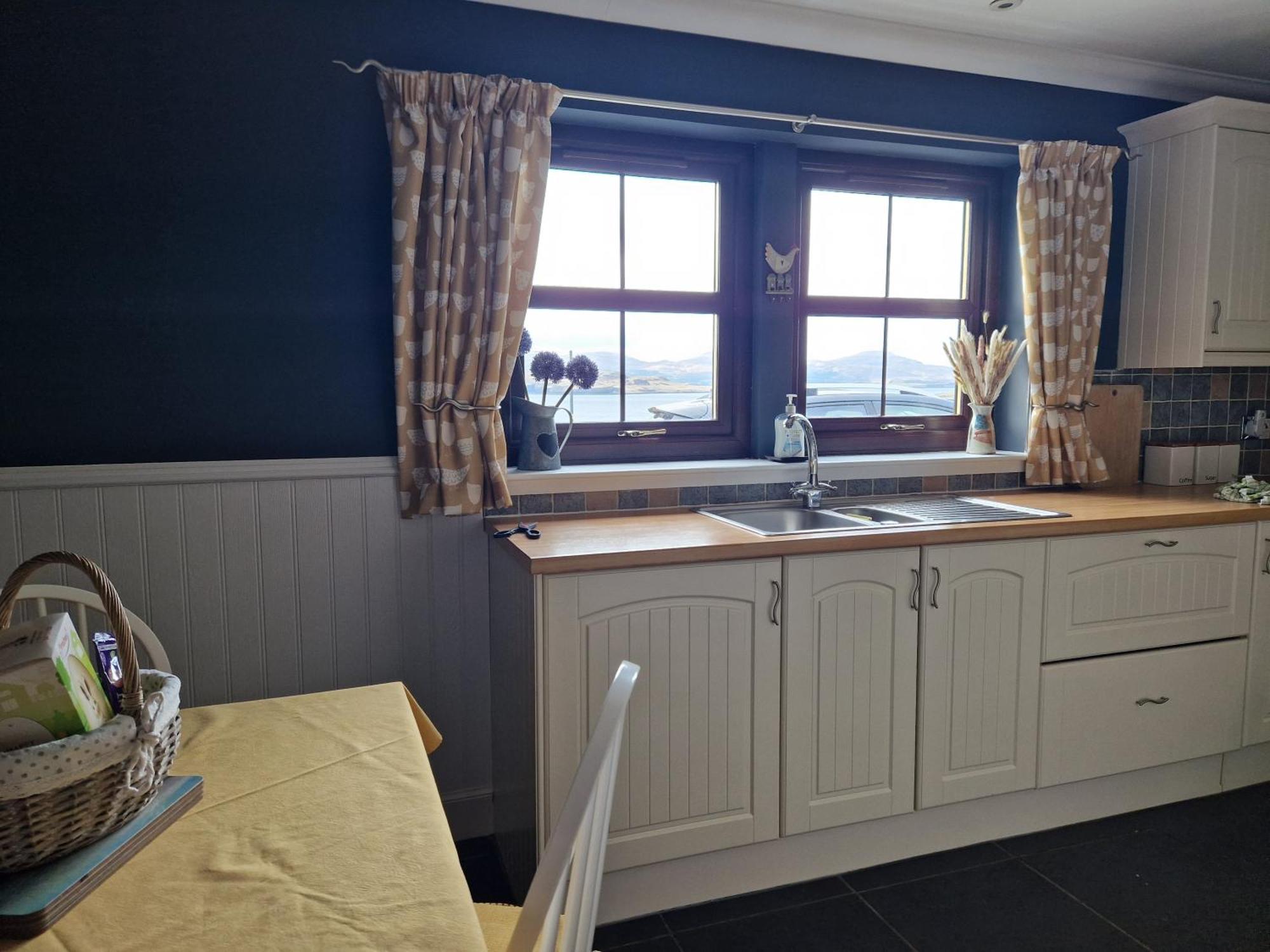 Ornum Self Catering Cottage Eabost Esterno foto